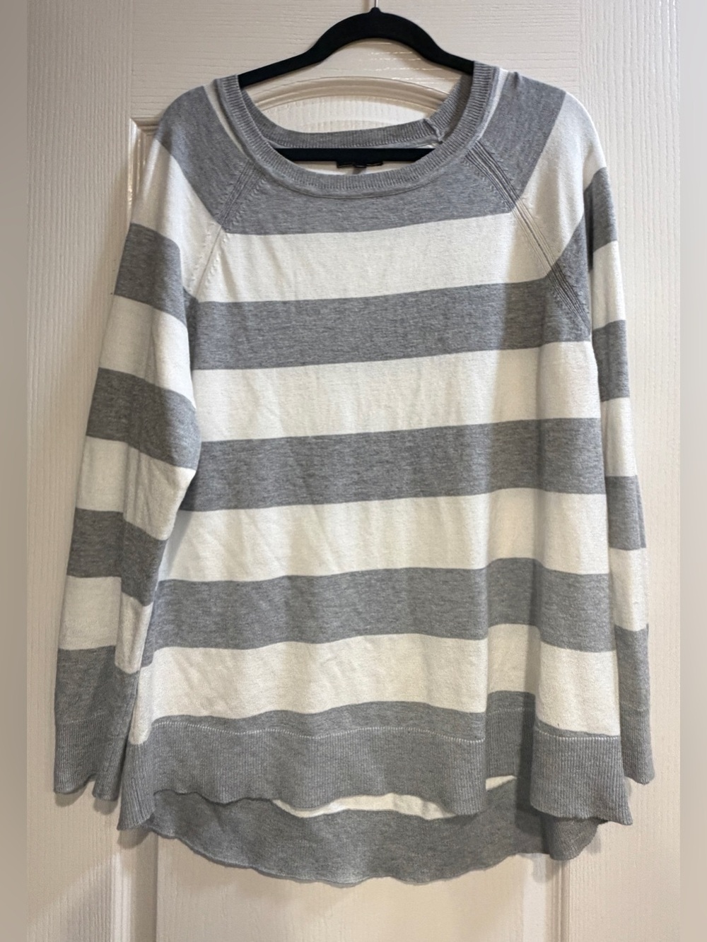 Lety & Me Grey and White Striped Crewneck Pullover Sweater